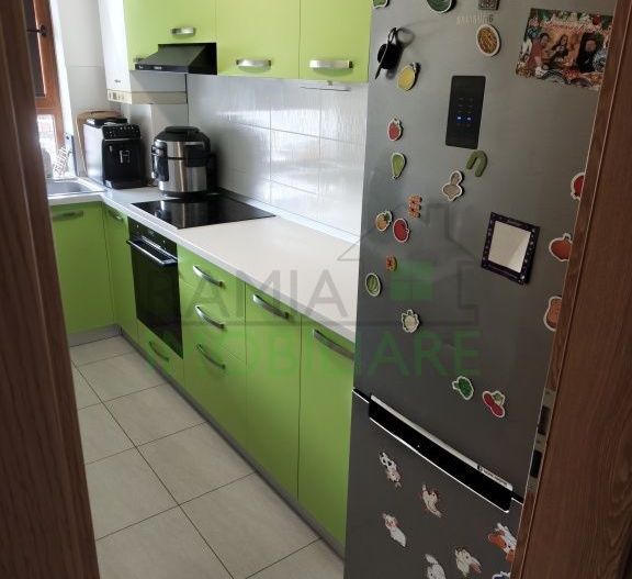 Apartament 2 camere decomandat , mobilat, utilat, parcare inclusa - Poză 5