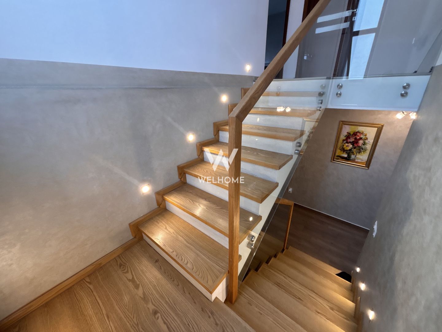 Casa generoasa LA CHEIE, curte 200 mp in Selimbar - Poză 10