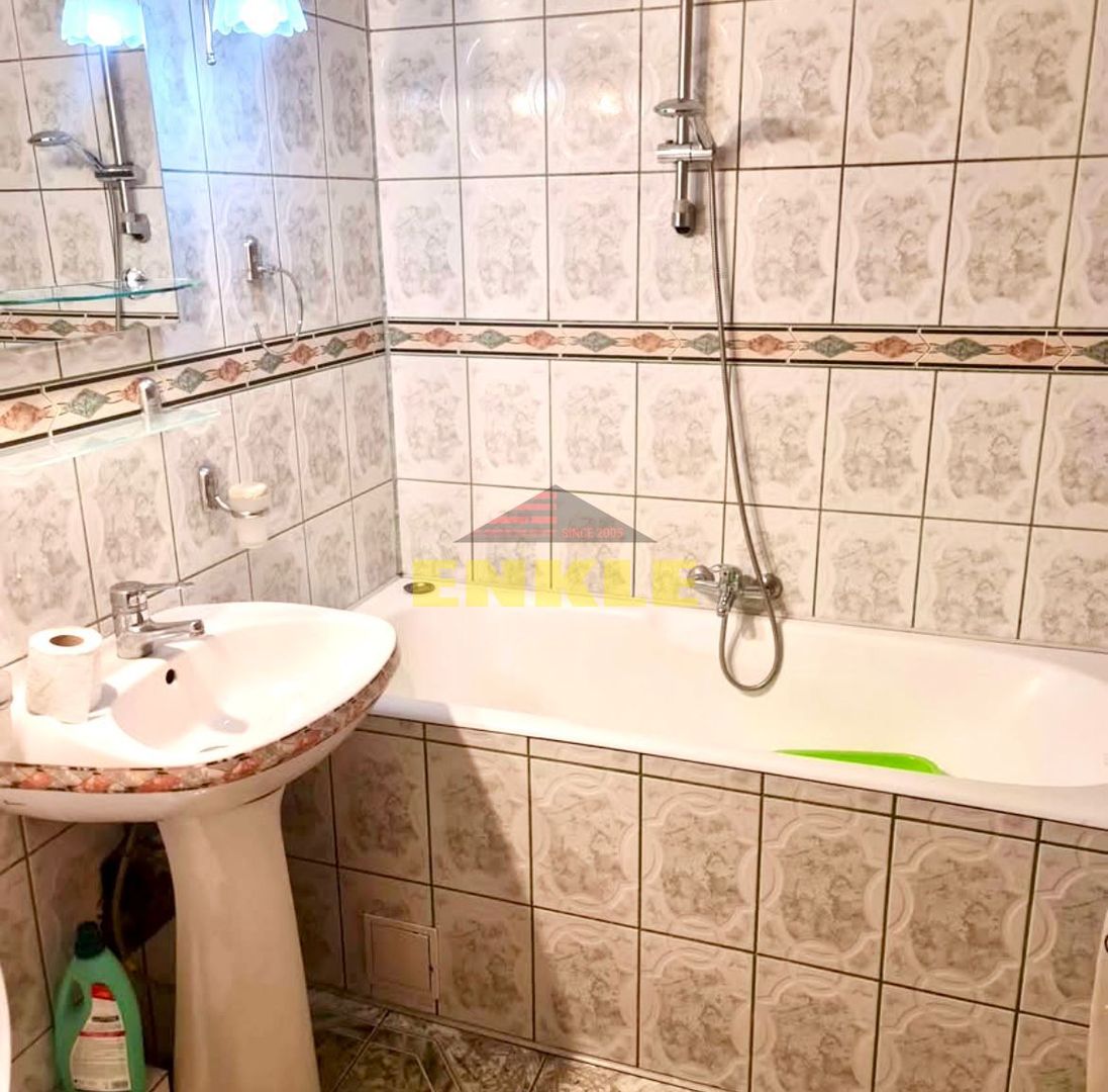 De inchiriat apartament cu 4 camere, zona Bulevard - Poză 6