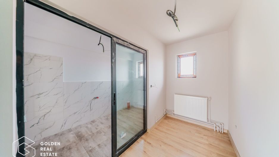 Casa finisata modern, teren 450 mp, in Europa Grand Village - Poză 19