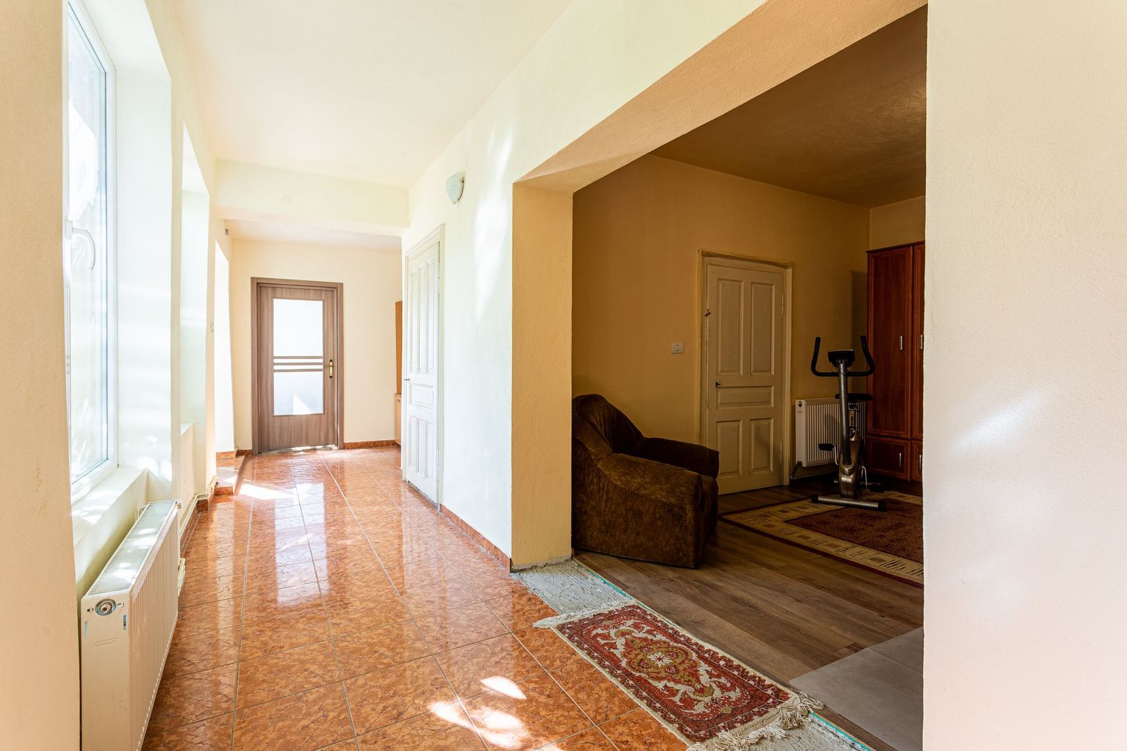 Oportunitate! Casă individuală în Pârneava. - Poză 5