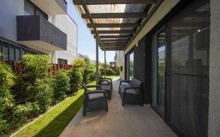 Duplex modern cu 4 camere, curte amenajata, com.Berceni - Poză 3