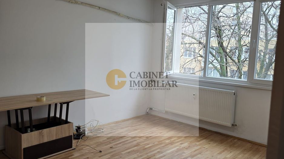 3 Camere-64MP | Reabilitat | 1975 | Creditabil | M Romancierilor 9 min - Poză 1