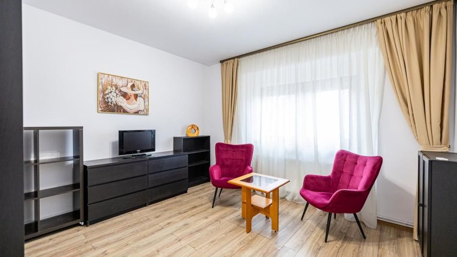 Casa parter, renovata, mobilata, gradina amenajata, str Petofi Sandor-Dumbravita - Poză 9