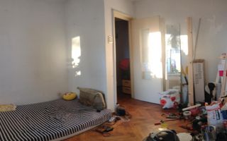 De vanzare apartament  4 camere- zona Giulesti, sector 6. - Poză 7