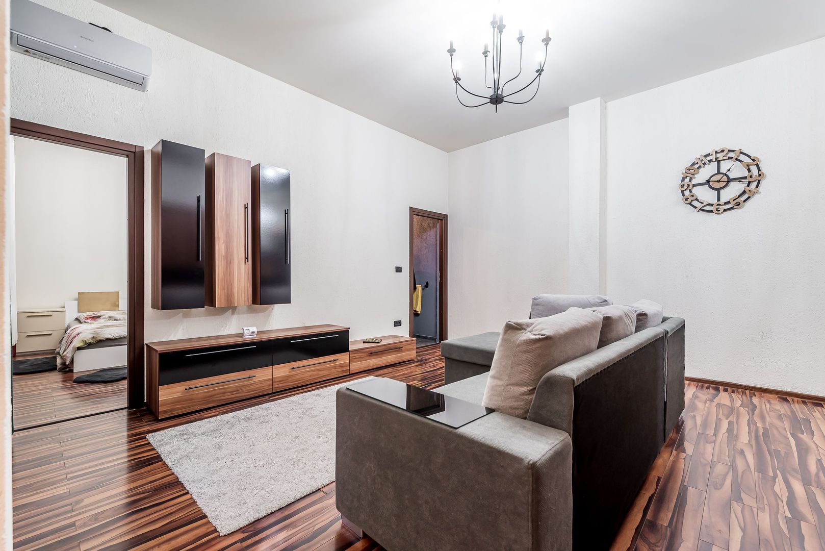 APARTAMENT ULTRACENTRAL | STR. UNIRII | MONUMENT ISTORIC - COMISION 0 - Poză 2