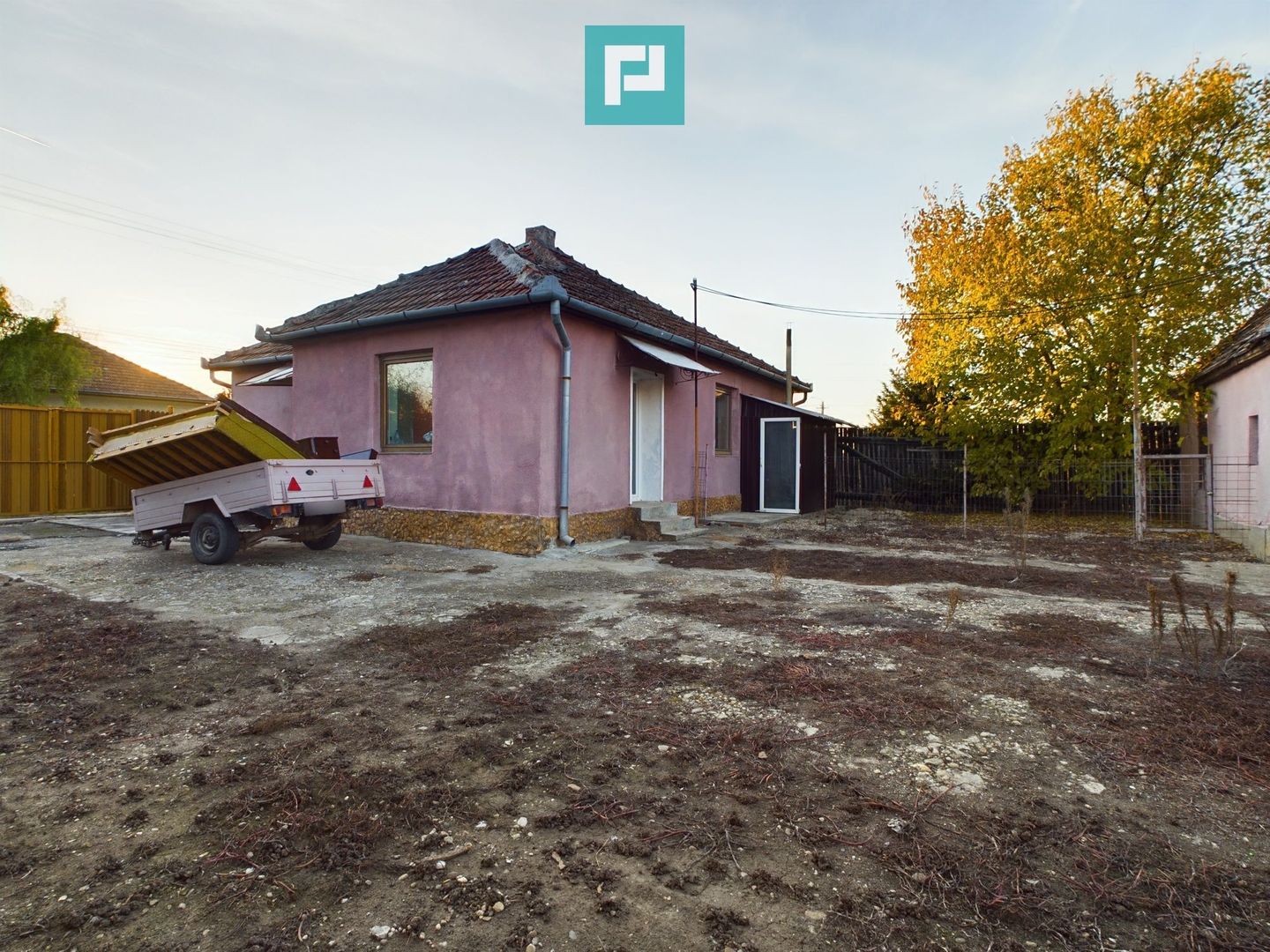 Casă cu teren generos în Sânnicolau Mic - Poză 11