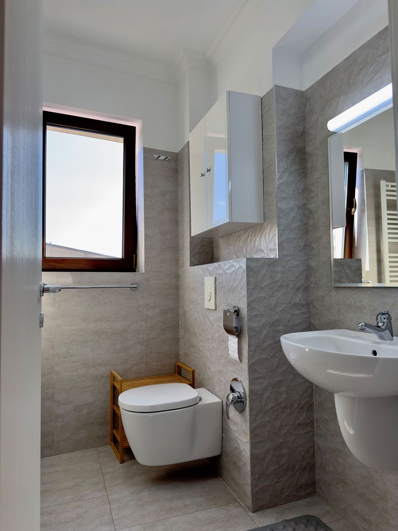 Apartament 3 camere, bloc nou, centrala proprie, parcare subterana inclusa. - Poză 16