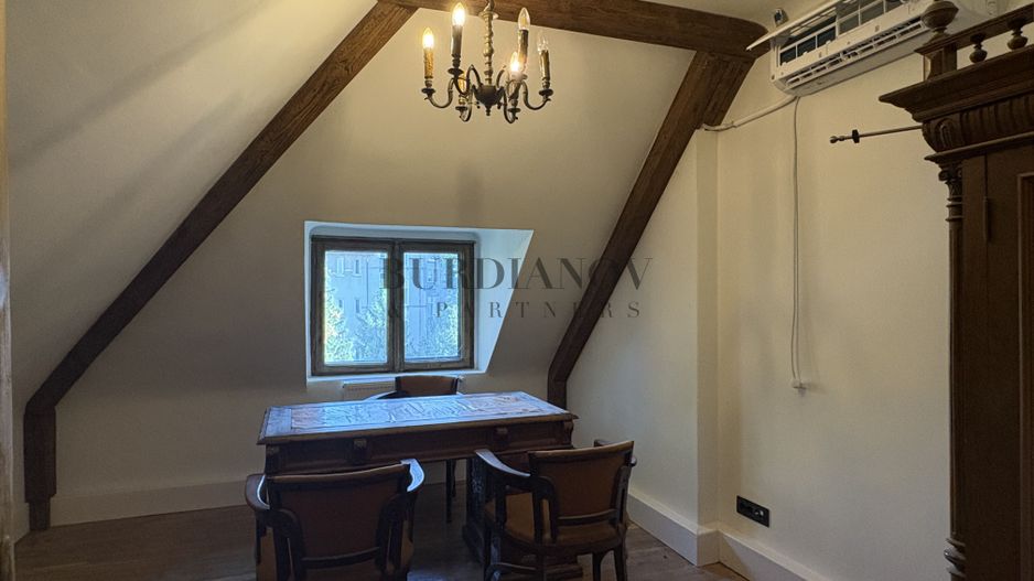 Spațiu de birouri - apartament cu 4 camere- Mansarda în vila -Kiseleff - Poză 12
