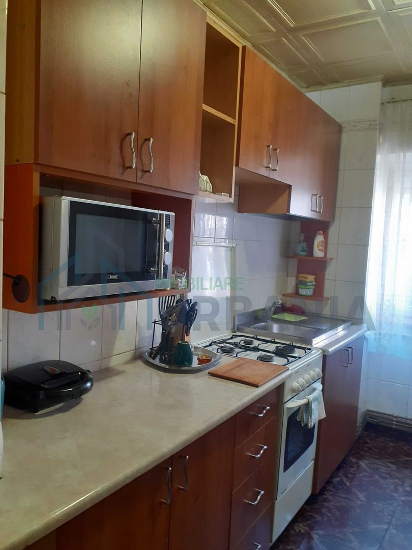 Apartament 2 camere de inchiriat, Cartier Nicolina, zona Rondul Vechi/Selgros, Iasi - Poză 1