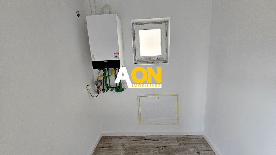 1/2 Duplex finisat 90%, 4 camere, 317 mp teren, zona Centru - Poză 7