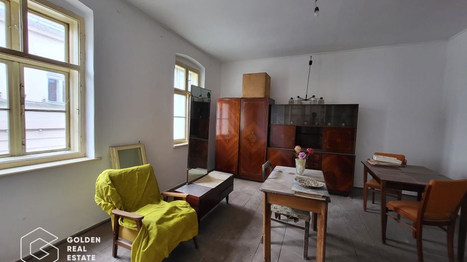 Apartament 2 camere, etajul 1, Oras Lipova - Poză 3