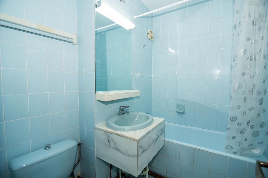 Inchiriere - Apartament 3 camere - Zona Centrala - Poză 7