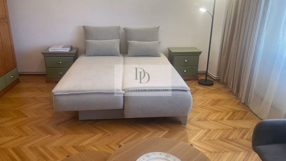 Apartament 3 camere | 88 mp | 2 băi | Parcare | Central – Cipariu - Poză 6