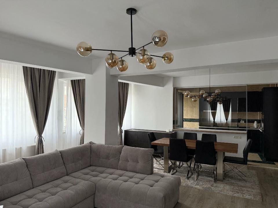 Apartament 4 camere Mitropolie, 2010, parcare inclusa - Poză 6