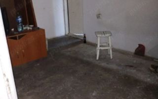 De vanzare casa 6 camere + curte, Rahova/Sos. Alexandriei - Poză 6