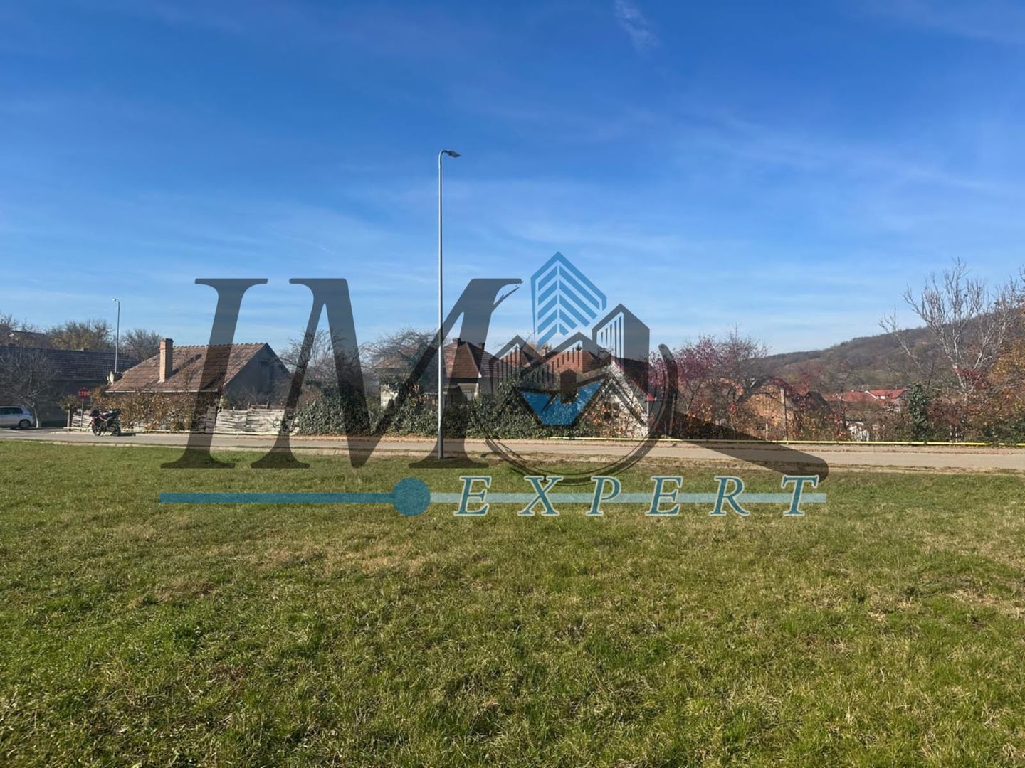 Teren intravilan de vanzare in Hapria - Poză 1