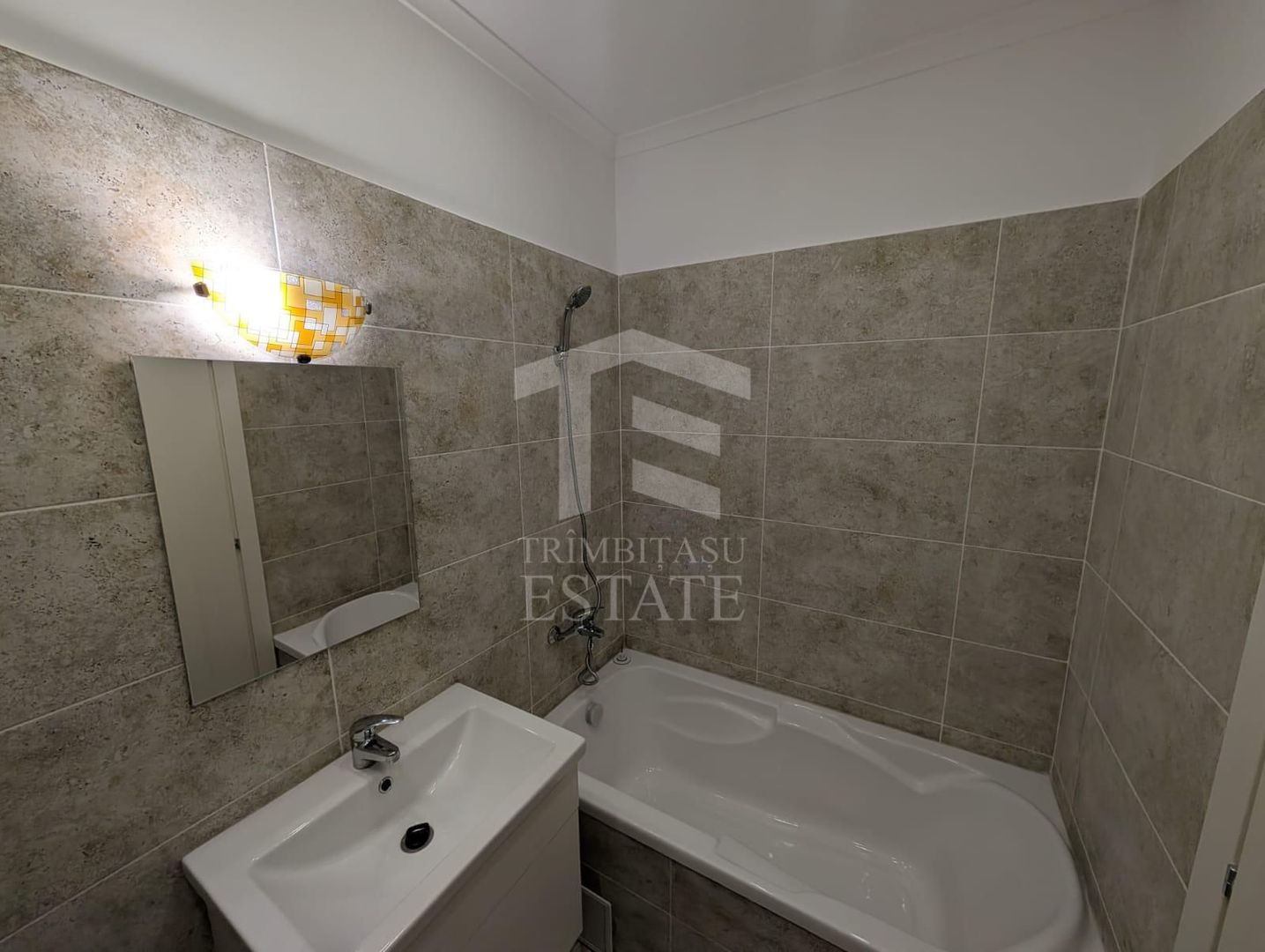 Închiriere apartament 2 camere mobilat și utilat Militari Residence - Poză 8