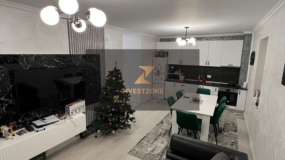 3 camere bloc nou - Prima Universității - Poză 17