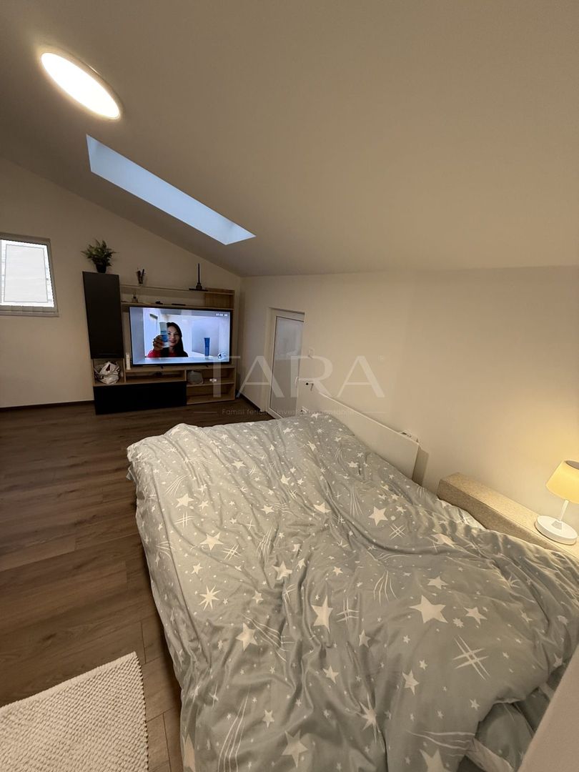 Apartament cu 2 camere, decomandat, în Florești . - Poză 2