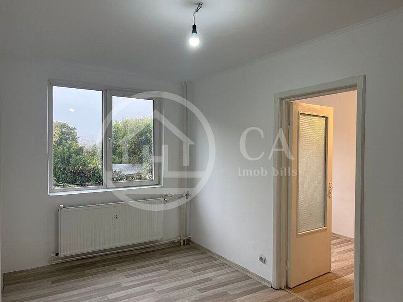 Apartament cu 3 camere de vanzare in Velenta Oradea - Poză 1