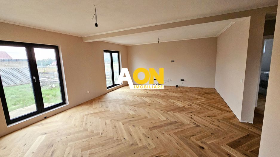 Casă Modernă P+1, Garaj, Teren 600 mp, Ighiu (10 km de Alba Iulia) - Poză 2