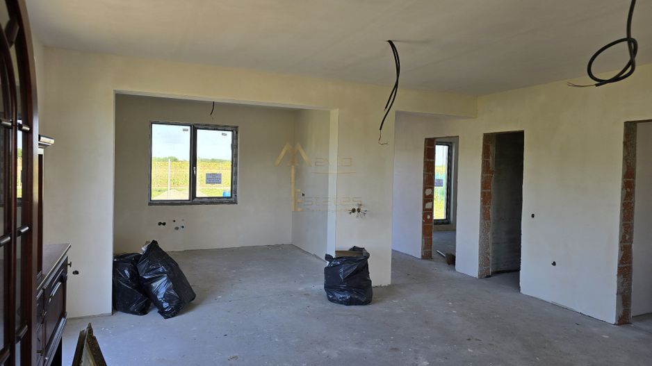 Martinesti, Casa individuala pe parter, 3 Dormitoare, 2 Bai - Poză 8