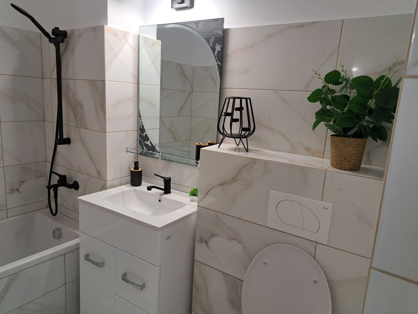 Apartament  deosebit Tiglina 2,parter la cheie - Poză 7