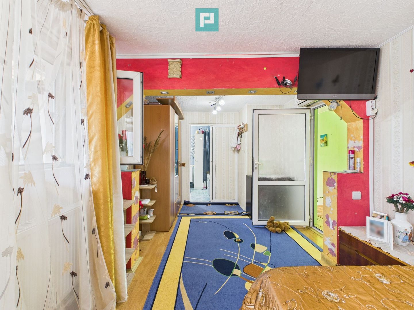 Casă cu 4 camere pe Bd. Laminorului – modernă și întreținută - Poză 20