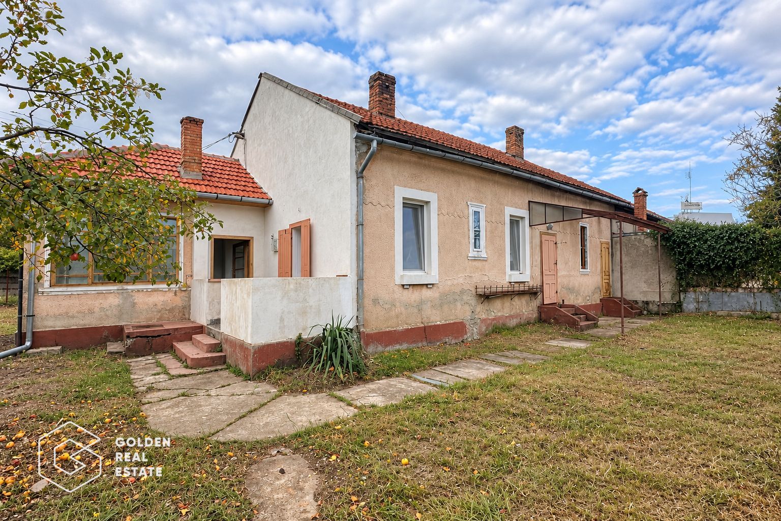 Casa solida cu teren intravilan de 1.555 mp, Sebis, jud. Arad - Poză 15