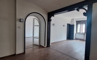 Apartament 4 camere Magheru 135mp Risc 1 - Poză 3