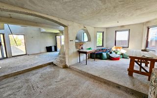 Casa la gri, S+P+M, 4 camere, 500 mp teren, Cetate, toate utilitatile - Poză 4