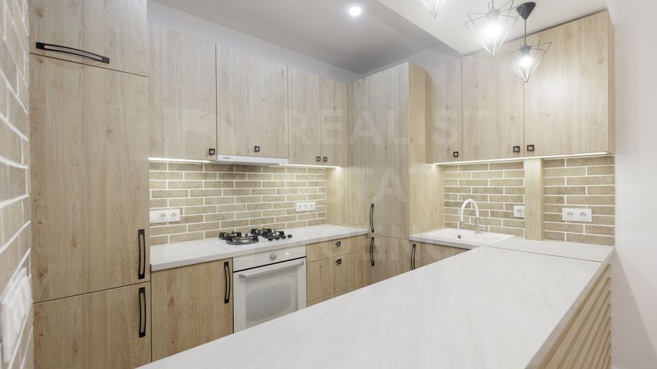 Vânzare, apartament, 2 camere, str. Calea Iesilor, sectorul Buiucani - Poză 1