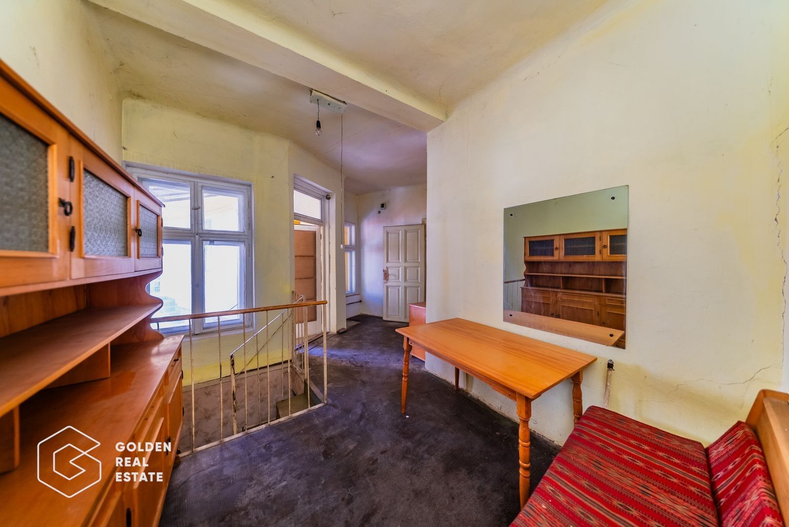 Casa individula cu 5 camere, zona central - Poză 10