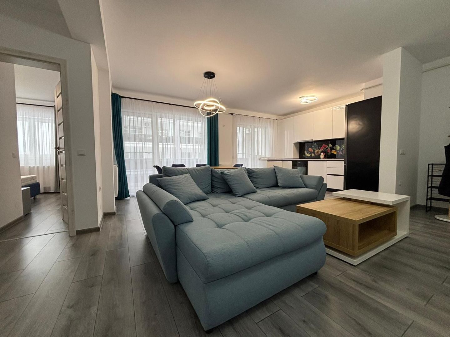 Apartament 3 camere MODERN in Cartier Kogalniceanu, Sibiu - Poză 2