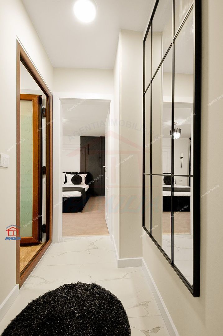 Inchiriere apartament 3 camere decomandat zona centrala - Poză 20