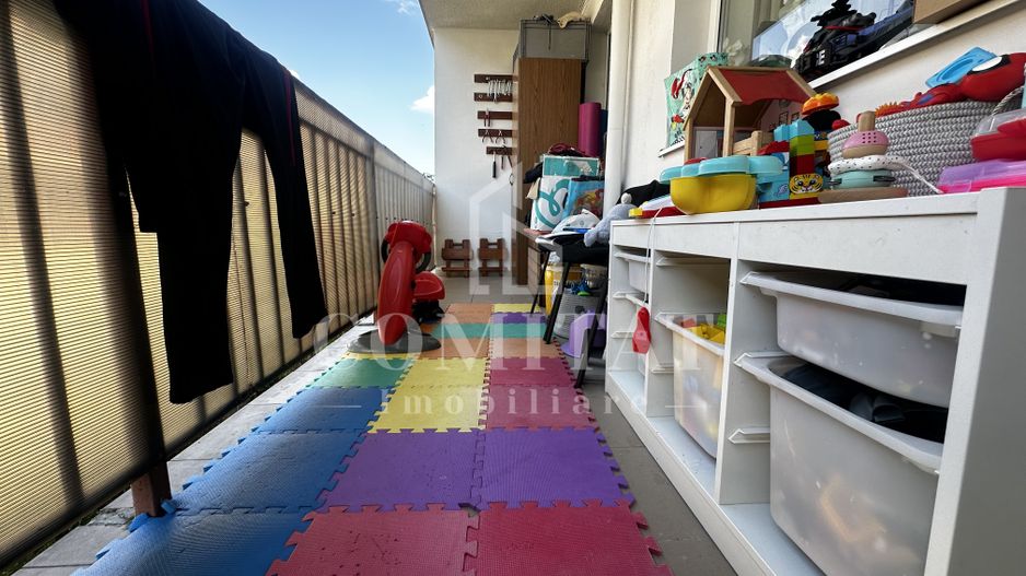 Apartament la etaj intermediar | Loc de parcare | Zona Str Eroilor - Poză 11