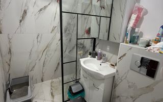 Apartament 3 cam modern complet renovat - mobilat Campina- central - Poză 9