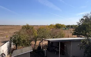 Casa parter si etaj - teren 1250 mp in Satu Nou Comuna Tamaseu - Poză 11