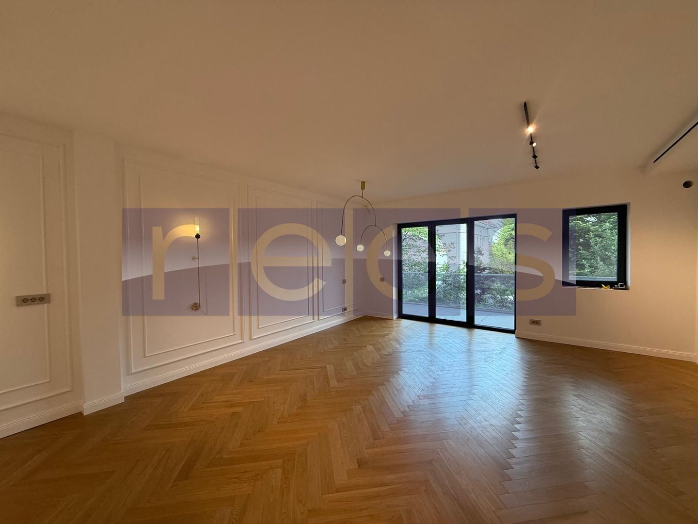 VANZARE APARTAMENT 3 CAMERE LUX | DESIGN PREMIUM | EROU IANCU NICOLAE - Poză 1