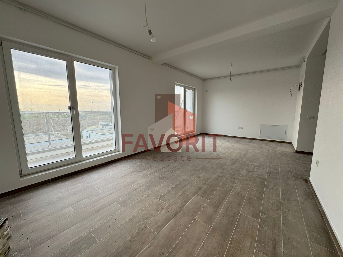 Bloc nou finalizat.  Finisaje la alegere. Disponibil imediat - Poză 1