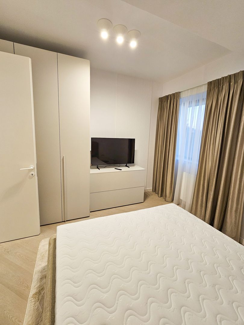 Cortina North | Închiriere Apartament 3 camere | Loc de parcare - Poză 12