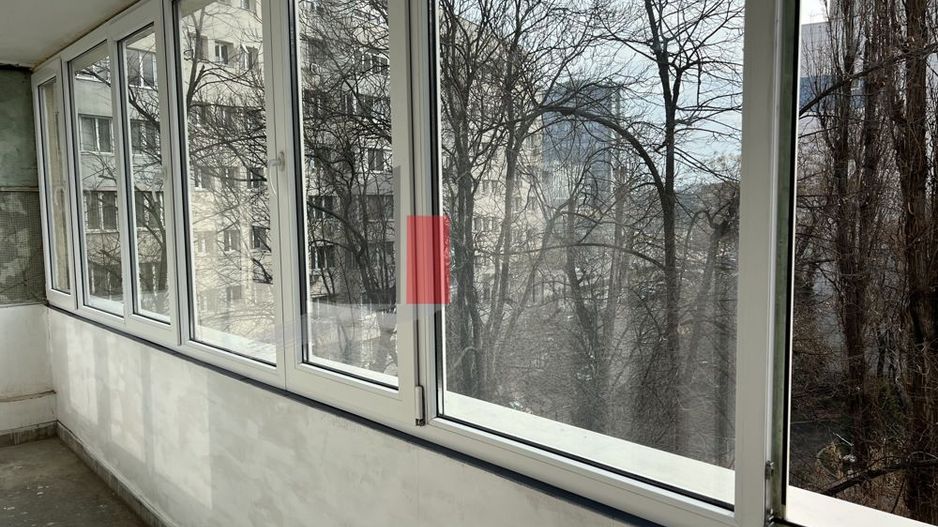 Apartament ultracentral 3 camere - Poză 5