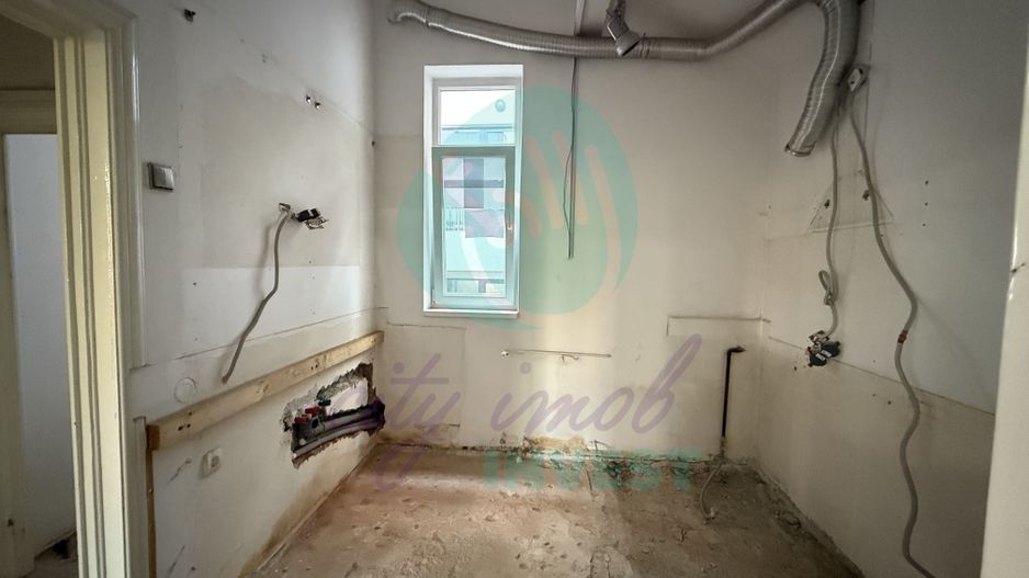 Apartament cu șemineu și curte proprie, zonă Kiseleff –Aviatorilor - Poză 12