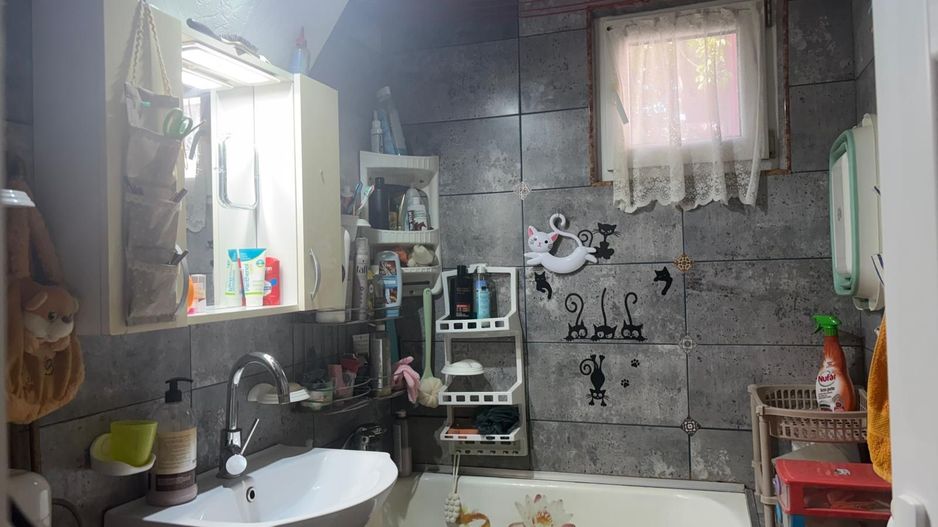 Apartament cu trei camere, Brancoveanu-Luica, 88.000€ - Poză 7