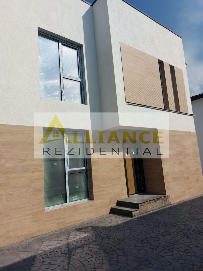 Casa individuala,tip mediteranian,la 2 minute de sos.Oltenitei si STB. - Poză 2