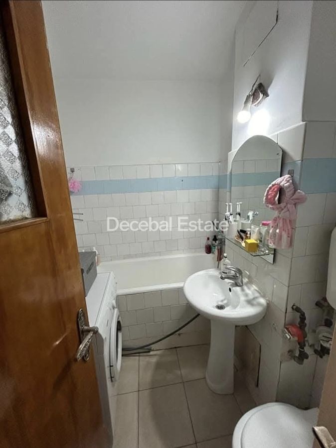 Metrou 1 Decembrie - Apartament 2 camere decomandat, spatios, stradal - Poză 7
