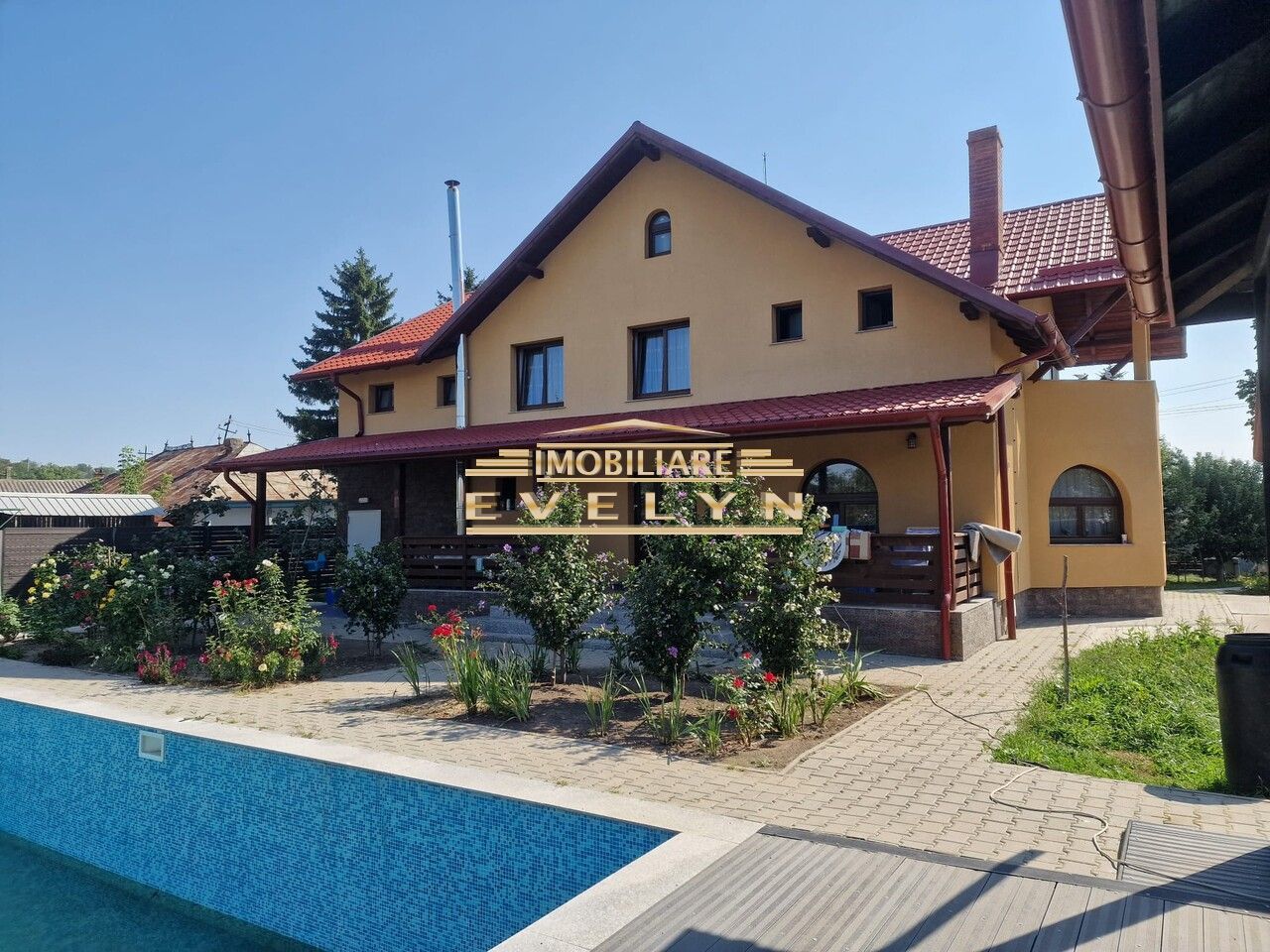 Proprietate deosebita, ocazie de investitie, la 20 km de Botosani - Poză 3
