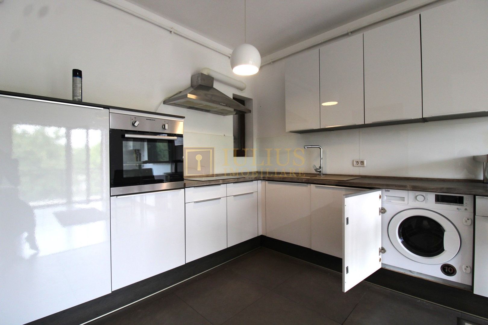 Bloc nou, centrala proprie, lângă restaurant Tinecz - Poză 3