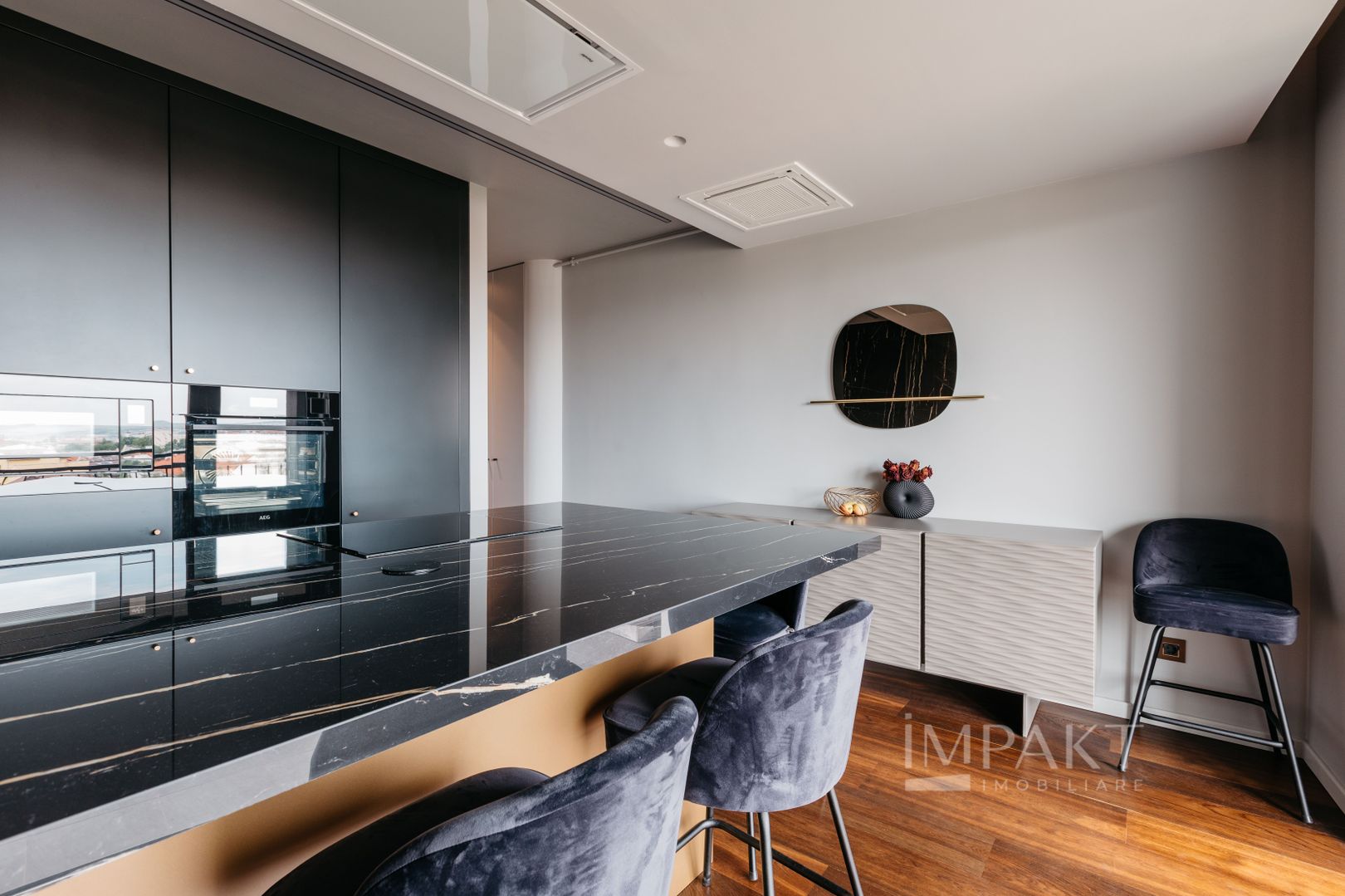 Penthouse extravagant in centrul orasului Cluj- Napoca - Poză 5